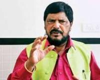 राज-उद्धव गठबंधन से मराठी वोट बंटेंगे, महायुति को फायदा होगा-रामदास अठावले