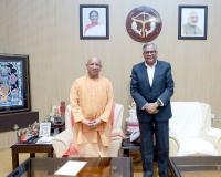 मुख्यमंत्री योगी से मिले टाटा संस के चेयरमैन, यूपी में एआई सिटी, सेंटर ऑफ एक्सीलेंस और हाई-टेक निवेश पर बनी सहमति