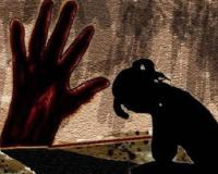 बिस्किट का लालच देकर 7 साल की बच्ची से खंडहर में दरिंदगी की कोशिश, लोगों ने आरोपी को पकड़कर किया पुलिस के हवाले