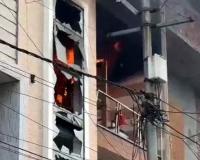 मुजफ्फरनगर में सिलेंडर ब्लास्ट से कानूनगो, मां और भाई की मौत, अंगीठी की चिंगारी से दहकी वसुंधरा रेजीडेंसी, डॉगी ने बचाई पत्नी-बेटियों की जान