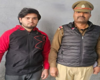 मेरठ: ब्रहमपुरी पुलिस ने सट्टा खाईबाड़ी करते युवक को रंगे हाथ पकड़ा, पर्चियां और नकदी बरामद