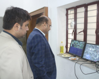 मेरठ: उप्र लोक सेवा आयोग सहायक अध्यापक परीक्षा के लिए डीएम ने परीक्षा केंद्रों का निरीक्षण किया