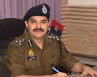 मेरठ: डीआईजी रेंज की निगरानी में “ऑपरेशन नकेल”, यातायात नियमों का सख्ती से पालन सुनिश्चित