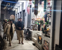 मेरठ में एसपी ग्रामीण अभिजीत कुमार ने थाना बहसूमा क्षेत्र में पैदल गश्त कर सुनिश्चित की सुरक्षा