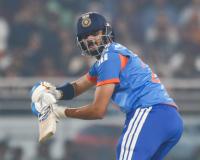 टी20 सीरीज: साउथ अफ्रीका के खिलाफ आखिरी 2 मुकाबलों से अक्षर पटेल बाहर 