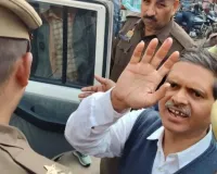 पूर्व आईपीएस अधिकारी अमिताभ ठाकुर अदालत में पेश,14 दिन की न्यायिक अभिरक्षा में जेल भेजे गए