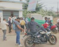 ट्रेन पकड़ने निकले पिता-बेटी को अज्ञात वाहन ने कुचला, मां गंभीर- ओवरब्रिज पर टूटी सपनों की यात्रा