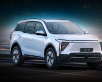 Mahindra की ये तीन SUVs बनीं 2025 की सबसे बड़ी हिट जानिए क्यों हर ग्राहक कर रहा है पसंद