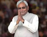 सीएम नीतीश ने केन्द्रीकृत भोजनालय एवं 700 क्षमता वाले पुरूष सिपाही बैरक का किया उद्घाटन