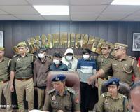 एनसीआर में लूटपाट करने वाले चार बदमाश गिरफ्तार, 52 मोबाइल फोन, दो मोटरसाइकिल व असलहा बरामद