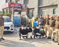 नोएडा: अंतरराष्ट्रीय हवाई अड्डे से एल्युमीनियम केबल चोरी करने वाले 4 बदमाश गिरफ्तार