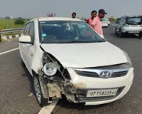 कोहरे ने बढ़ाया कहर: ईस्टर्न पेरिफेरल और दिल्ली–मेरठ एक्सप्रेसवे पर कई वाहन भिड़े