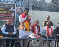 मुजफ्फरनगर में श्रीकृष्ण कृपा जिओ गीता परिवार ने किया एक मिनट एक साथ गीता पाठ का भव्य आयोजन