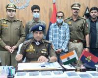 मुजफ्फरनगर में 30 लाख के 29 महंगे आईफोन बरामद; नेपाल-बांग्लादेश में खपाने वाला गिरोह पकड़ा, दो शातिर गिरफ्तार
