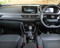 इस  CNG कार को सिर्फ दो लाख की डाउन पेमेंट में लाएं घर, जानें हर महीने कितनी देनी होगी EMI और कुल कितनी पड़ेगी कीमत