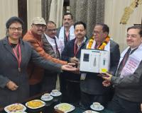 मुजफ्फरनगरः आचार्यकुल संस्था ने जिला अस्पताल को ऑक्सीजन कंसंट्रेटर भेंट किया