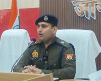 मौत का सिरप बेचने वालों पर कसा शिकंजा..एसटीएफ की गिरफ्तारी के ख़ौफ़ से 18 आरोपित भूमिगत, मोबाइल स्विच आफ