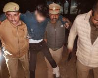 फिरोजाबाद : मुठभेड़ में अभियुक्त गिरफ्तार, पैर में गोली लगी..दो साथी मौके से फरार