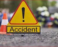 नोएडा में तेज रफ्तार वाहनों की चपेट में आने से महिला समेत 3 की मौत, 4 घायल