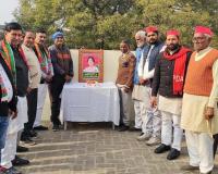 शामली में समाजवादी पार्टी ने मैनपुरी सांसद डिम्पल यादव का जन्मदिन धूमधाम से मनाया