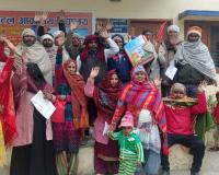 शामली: श्रम कार्यालय में सहायक आयुक्त के अनुपस्थित रहने पर श्रमिकों ने किया हंगामा, जांच की मांग