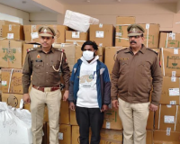 नोएडा: कंपनी का माल गबन कर कबाड़ी को बेचने वाला कर्मचारी गिरफ्तार, 15 लाख रुपये का माल बरामद