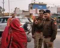 मुजफ्फरनगर: पुलिस ने हाईवे पर सवारों को दिलाई ‘नो हेलमेट नो हाईवे’ शपथ