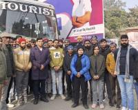 आपदा प्रबंधन के गुर सीखने मुज़फ्फरनगर से लखनऊ रवाना हुए 24 आपदा मित्र; एडीएम ने दिखाई हरी झंडी