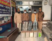 सहारनपुर पुलिस की कार्रवाई: 3 चोर गिरफ्तार, 5 चोरी के रिफाइंड तेल के टीन बरामद