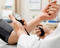 भागदौड़ भरी जिंदगी में सेहत से समझौता, ऐसे बढ़ रहा है हाई ब्लड प्रेशर का खतरा 