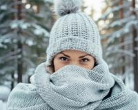 सर्दी के मौसम में ये आदतें आपके बालों के लिए नुकसानदायक, ये गलतियां बिलकुल न करें 