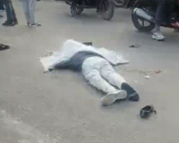 गाजियाबाद में ट्रक ने पति-पत्नी और बेटे को रौंदा, बाइक 10 मीटर तक घिसटी, हेलमेट चकनाचूर