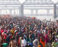 मौनी अमावस्या से पहले प्रयागराज में आस्था का सैलाब, संगम तट पर उमड़ी लाखों की भीड़