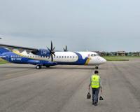 नेपाल में विमान का इमरजेंसी गेट खोलने की कोशिश: बाल-बाल बचे यात्री, आरोपी पुलिस हिरासत में