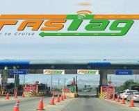 1 अप्रैल से बदल जाएगा टोल भुगतान सिस्टम, कैश पूरी तरह बंद, सिर्फ FASTag और UPI से होगा भुगतान