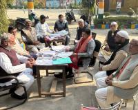 शामली में एसआईआर ड्राफ्ट मतदाता सूची में विसंगतियों के बीच सपा बीएलए मतदाताओं की मदद में सक्रिय