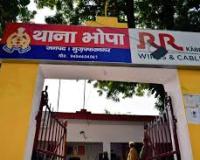 मुजफ्फरनगर के भोपा में दबंगों का तांडव, चाऊमीन विक्रेता के साथ मारपीट, बचाने आए युवक को घसीटा, वीडियो वायरल