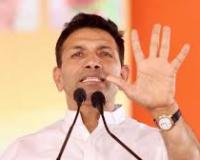 इंदौर: दूषित पानी से मौतों के बीच RSS दफ्तर पहुँचे कलेक्टर; वीडियो वायरल होने पर कांग्रेस का तीखा हमला