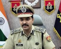 मेरठ पुलिस ने पेशेवर और फर्जी जमानतदारों पर चलाया अभियान, 155 दोषी पकड़े