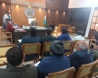 मेरठ में जिलाधिकारी की अध्यक्षता में शुद्ध पेयजल आपूर्ति पर समीक्षा बैठक, तीन दिनों में जांच रिपोर्ट सौंपने के निर्देश