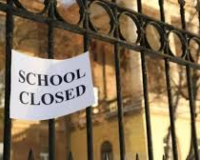 मेरठ में कड़ाके की ठंड के चलते स्कूलों की छुट्टियां बढ़ीं, डीएम ने जारी किए आदेश