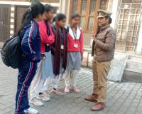 मुजफ्फरनगर पुलिस का एक्शन: 'मिशन शक्ति 5.0' के तहत एंटी-रोमियो टीमों ने महिलाओं को सिखाया सुरक्षा का पाठ, हेल्पलाइन नंबरों की दी जानकारी