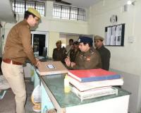 एक्शन मोड में एसएसपी: तितावी थाने और सीओ फुगाना कार्यालय का औचक निरीक्षण, लापरवाही पर दी चेतावनी