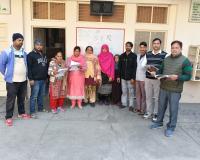 मीरापुर में विशेष पुनरीक्षण अभियान: BLO ने मतदान केंद्रों पर पढ़कर सुनाई मतदाता सूची, नए वोट बनाने पर दिया जोर