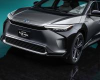 Toyota की पहली Electric SUV कल होगी लॉन्च जानिए रेंज फीचर्स और संभावित कीमत की पूरी जानकारी