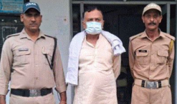 मुजफ्फरनगर की पूर्व ब्लॉक प्रमुख की तलाश जारी, पति  जेल में,डॉक्टर मित्र के घर खड़ी कार से करोड़ो की चोरी का है मामला 