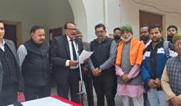 मुजफ्फरनगर में अधिवक्ताओं के प्रस्तावित बंद को शिव सेना का समर्थन, बार संघ को सौंपा समर्थन पत्र