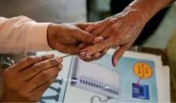 महाराष्ट्रः 23 नगर परिषदों व नगर पंचायतों के लिए शनिवार को वोटिंग