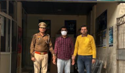 नोएडा निवासी से 12 करोड़ की ठगी करने वाला चाइनीज साइबर ठग गिरोह का सदस्य तेलंगाना से गिरफ्तार