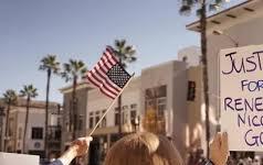 अमेरिका के मिनियापोलिस में प्रदर्शन जारी, 12 लोगाें को किया गिरफ्तार